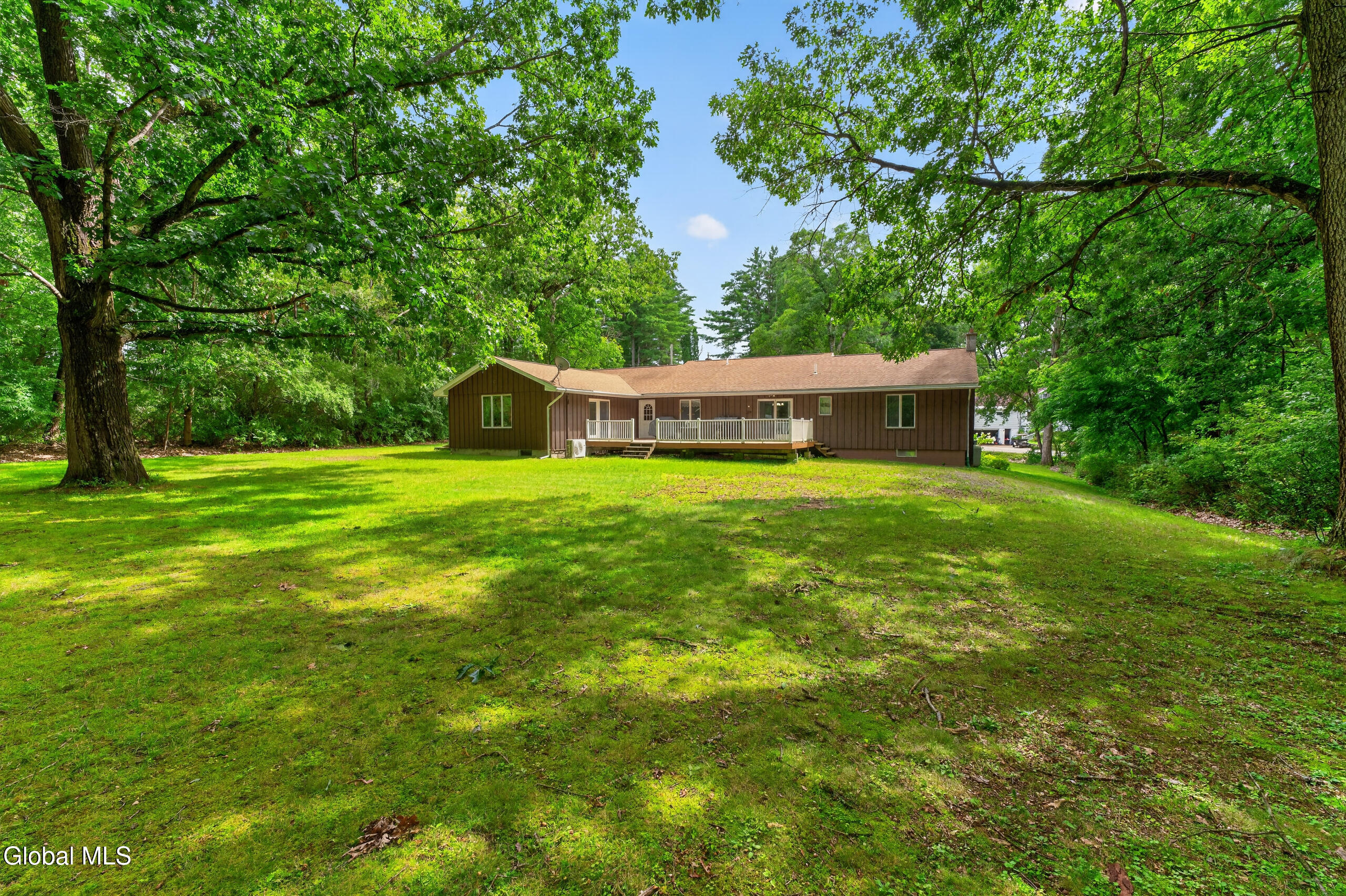 434 Steele Ave Extension Gloversville NY 12078