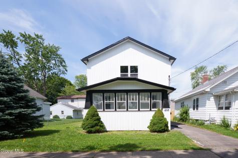 208 Pleasantview Avenue Scotia NY 12302