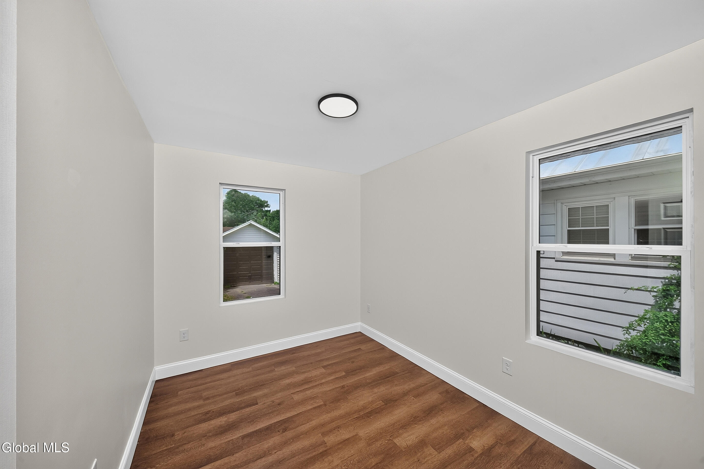 208 Pleasantview Avenue Scotia NY 12302