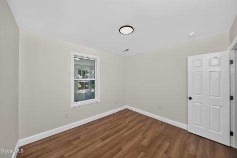 208 Pleasantview Avenue Scotia NY 12302