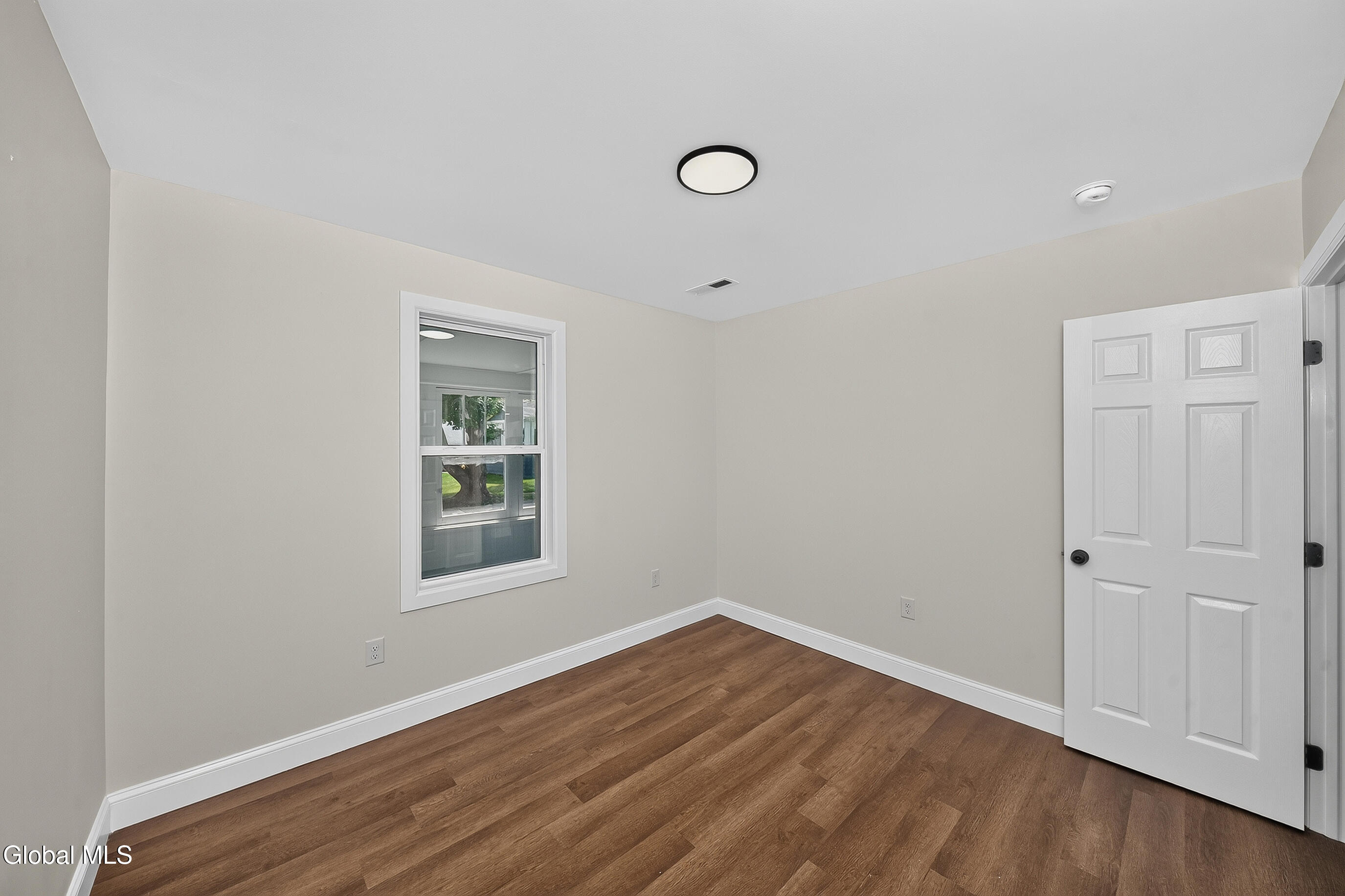 208 Pleasantview Avenue Scotia NY 12302