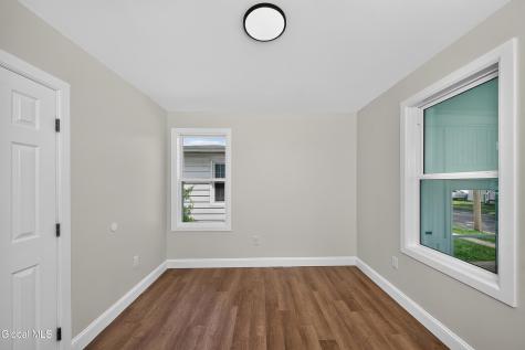 208 Pleasantview Avenue Scotia NY 12302