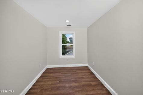 208 Pleasantview Avenue Scotia NY 12302