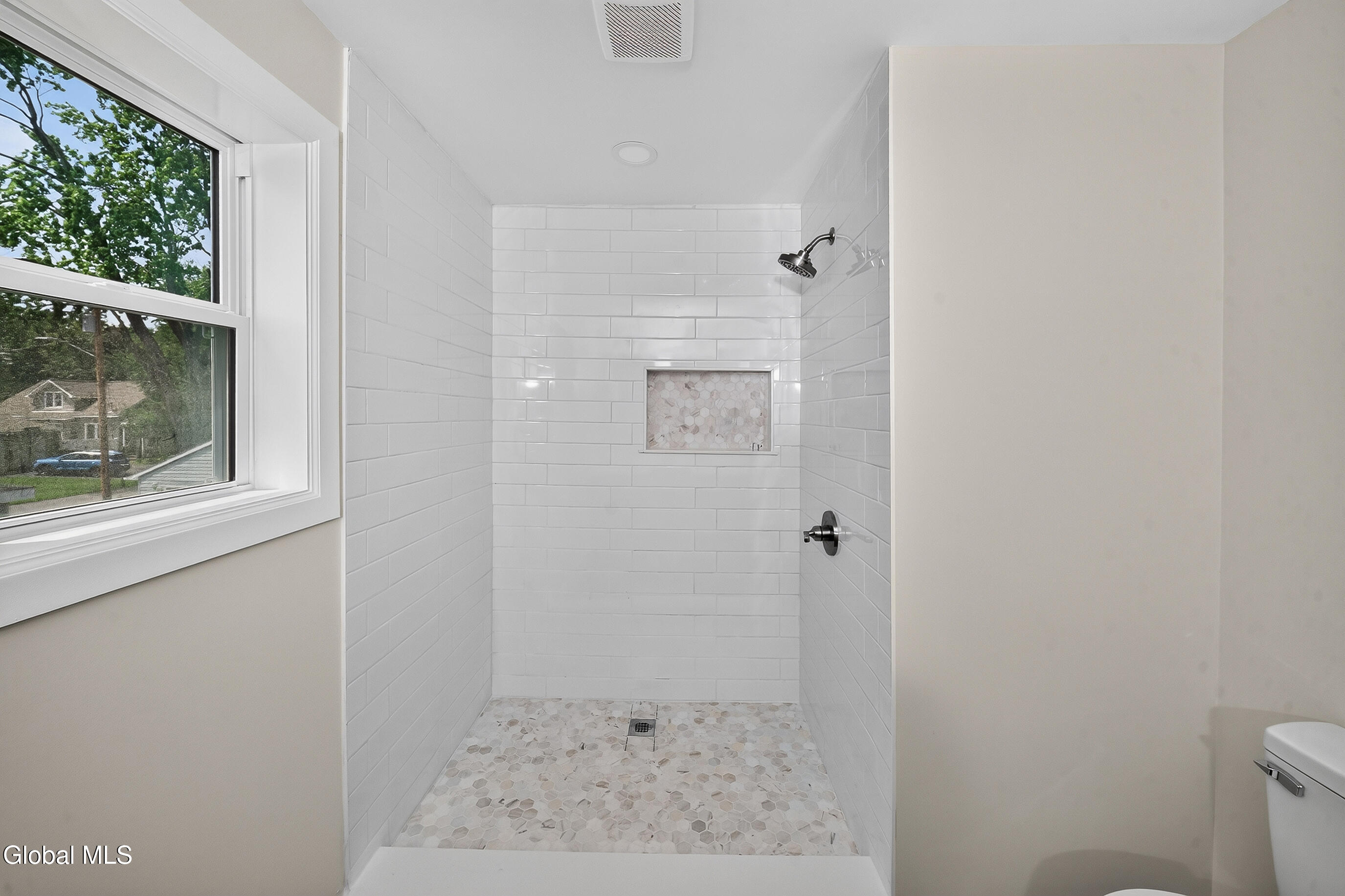 208 Pleasantview Avenue Scotia NY 12302