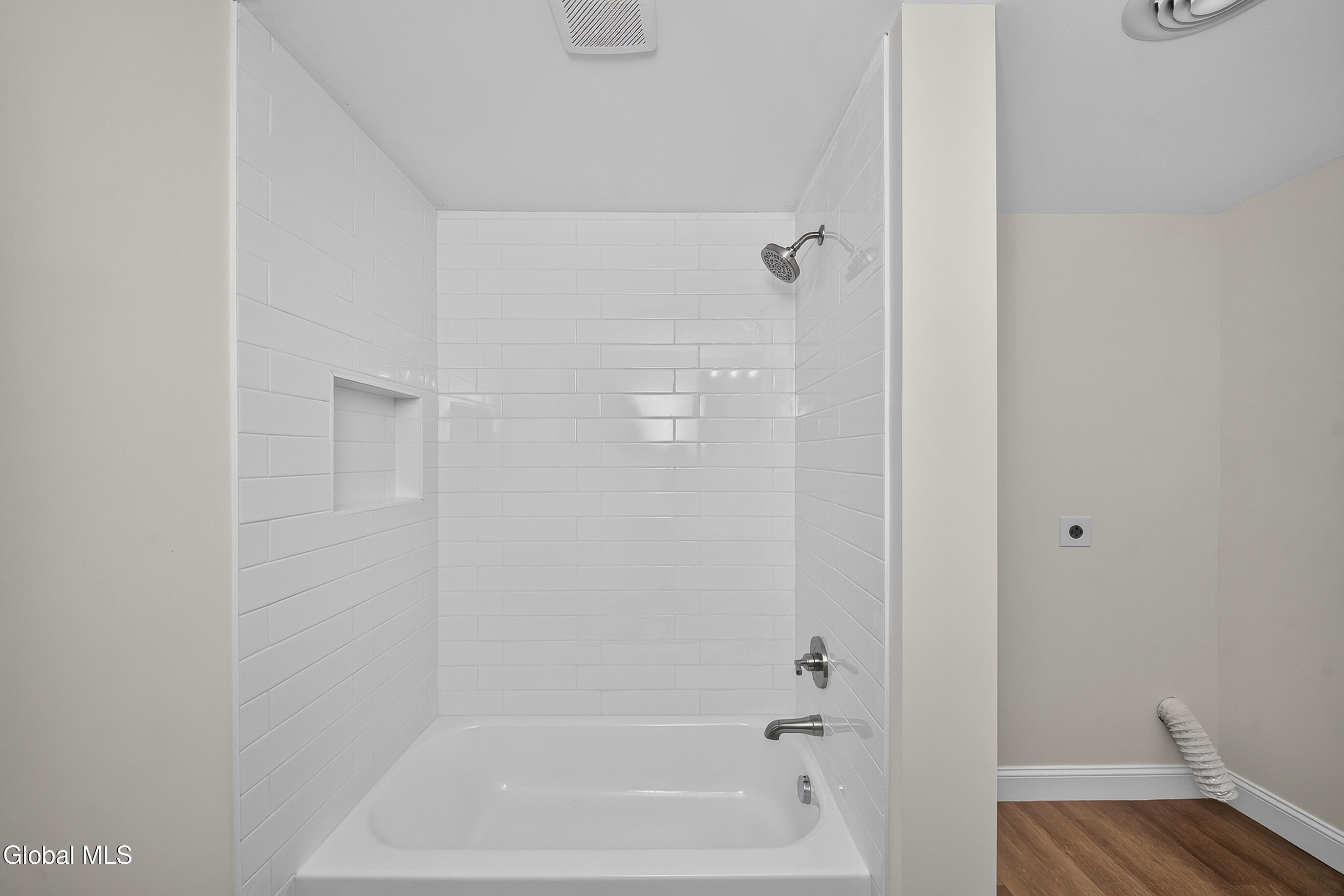 208 Pleasantview Avenue Scotia NY 12302