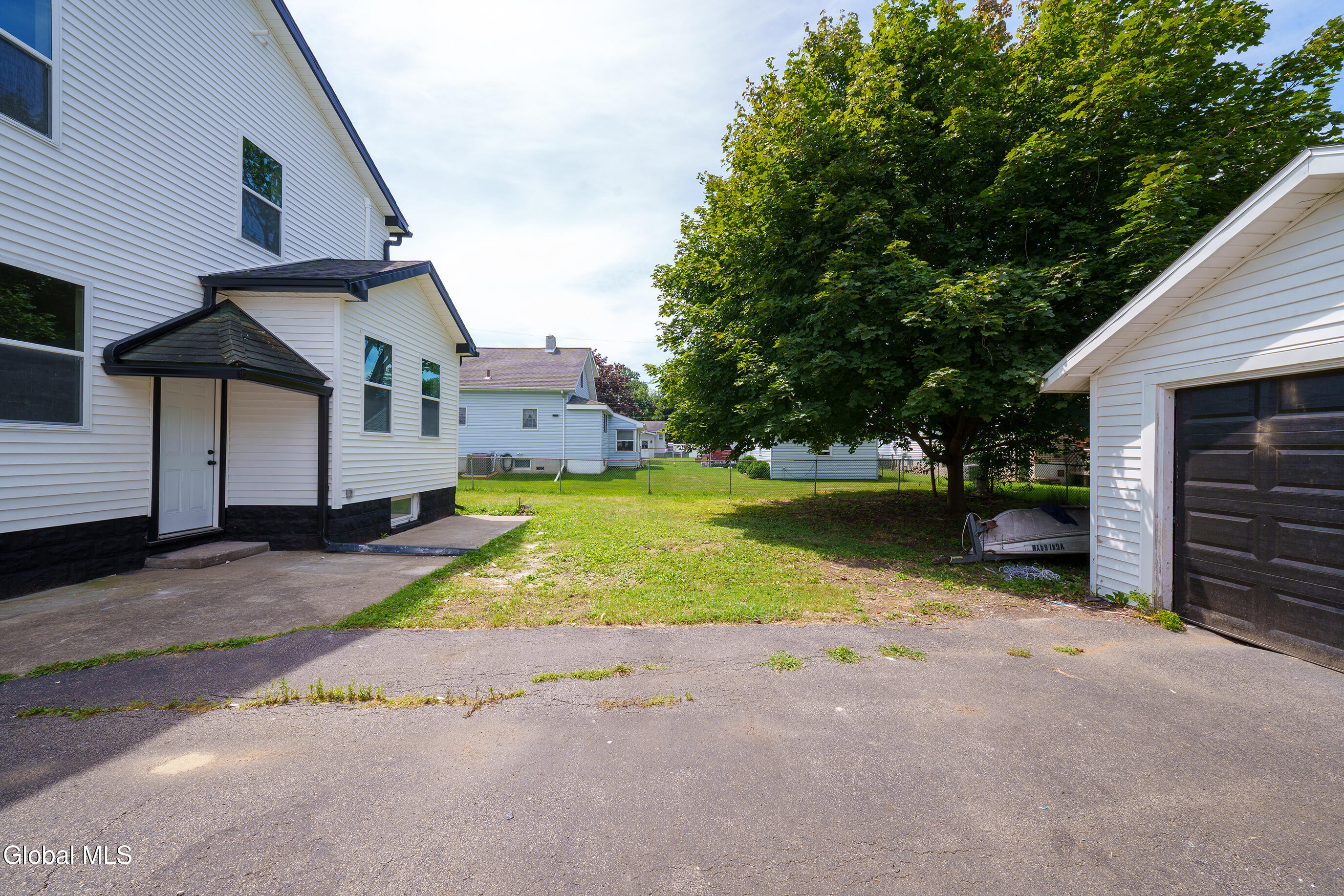 208 Pleasantview Avenue Scotia NY 12302