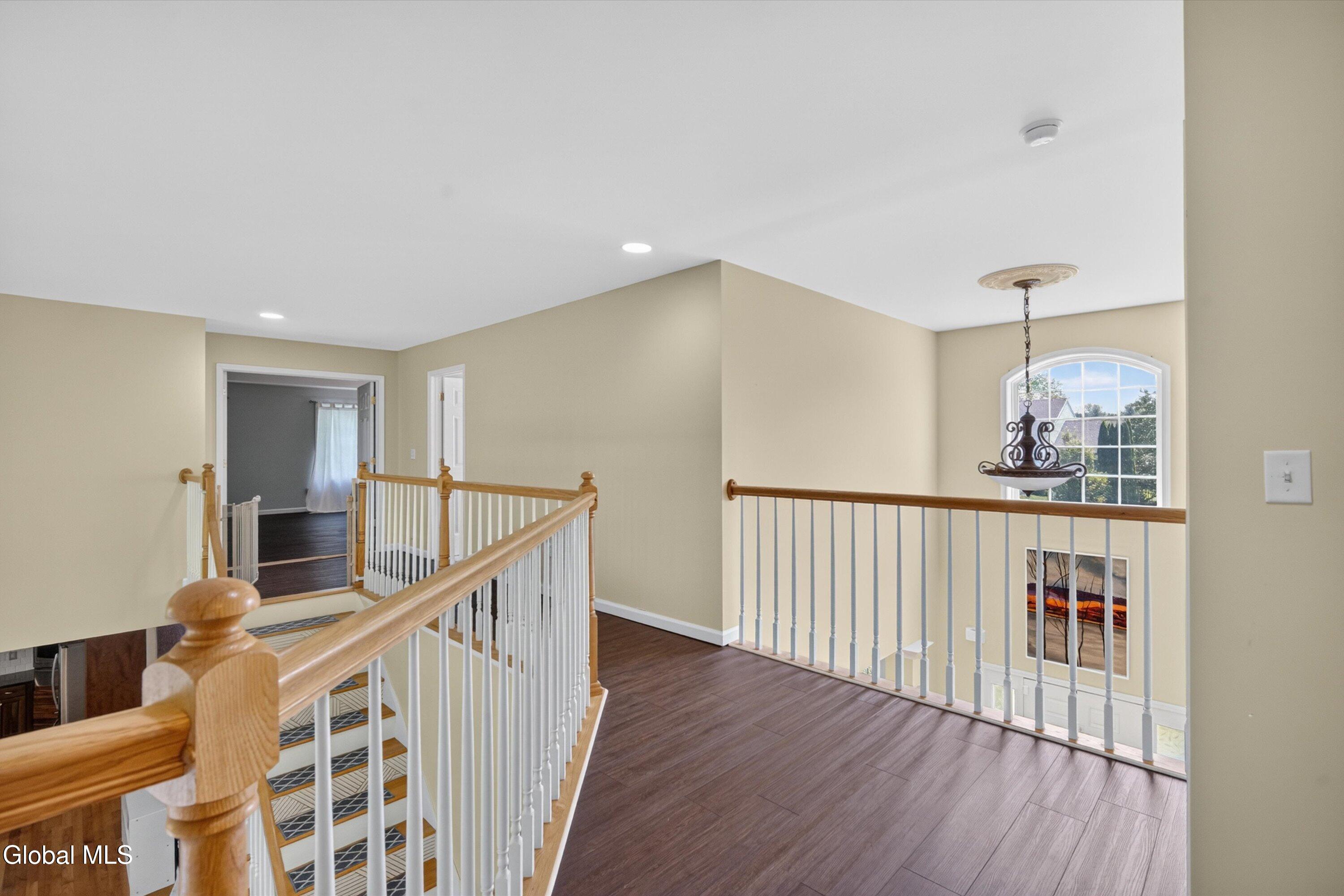 48 Towpath Lane Waterford NY 12188