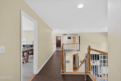 48 Towpath Lane Waterford NY 12188