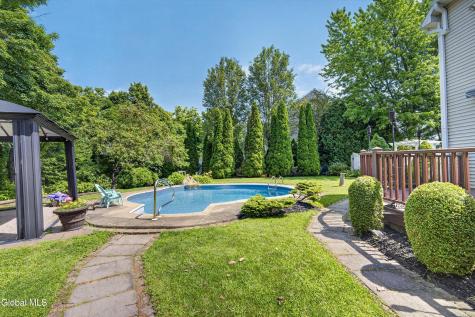 48 Towpath Lane Waterford NY 12188