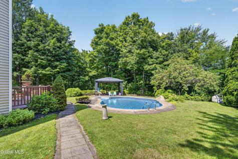 48 Towpath Lane Waterford NY 12188