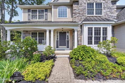 48 Towpath Lane Waterford NY 12188