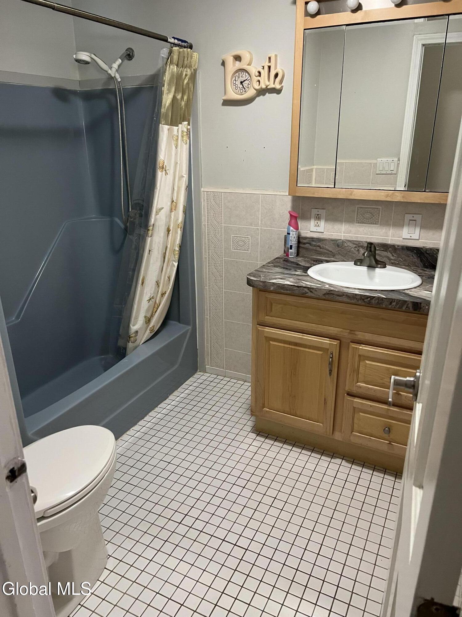 19 Applehouse Lane Queensbury NY 12804