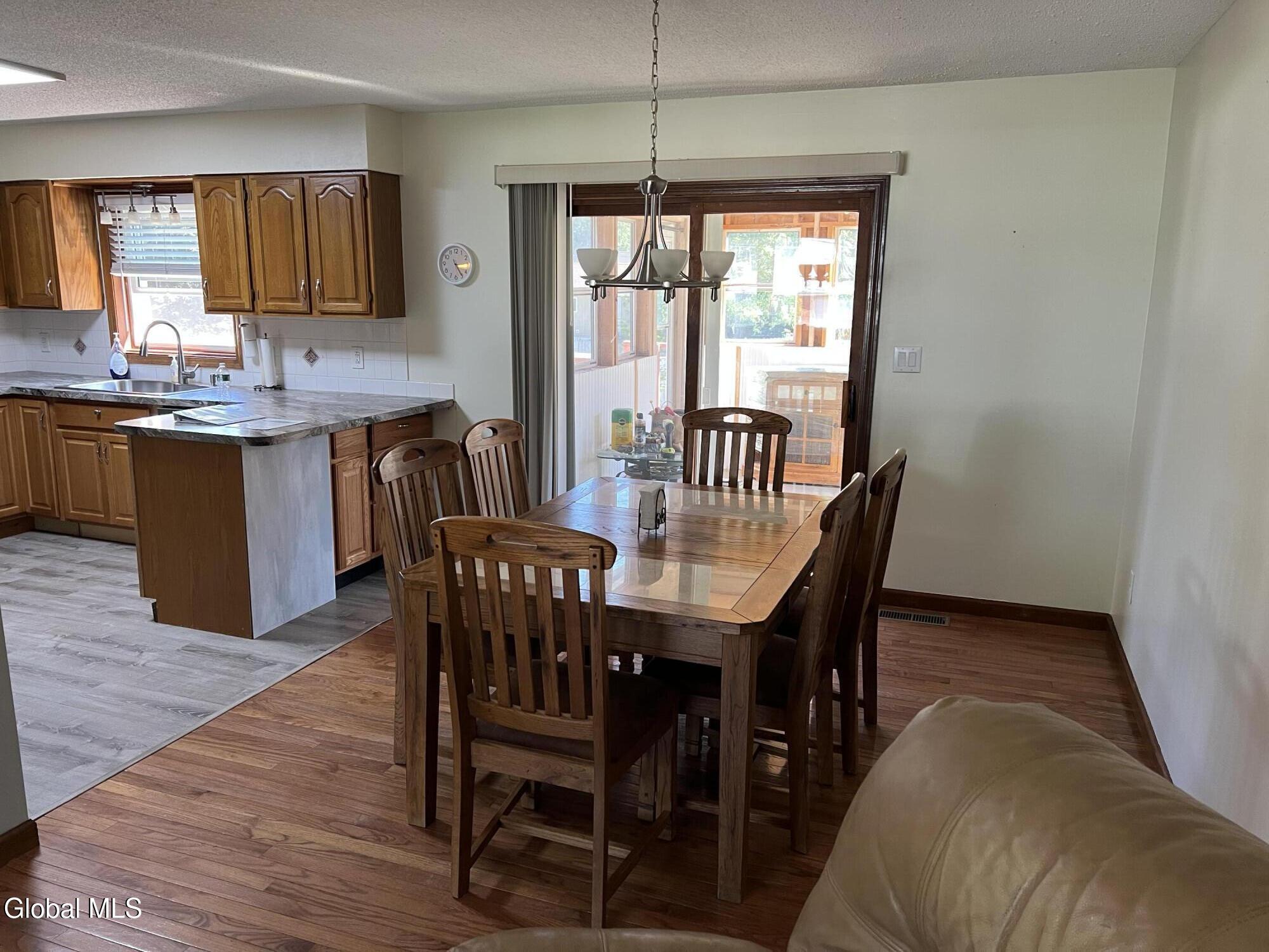 19 Applehouse Lane Queensbury NY 12804