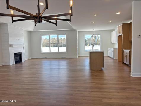 15 Eastpointe Drive Saratoga Springs NY 12866