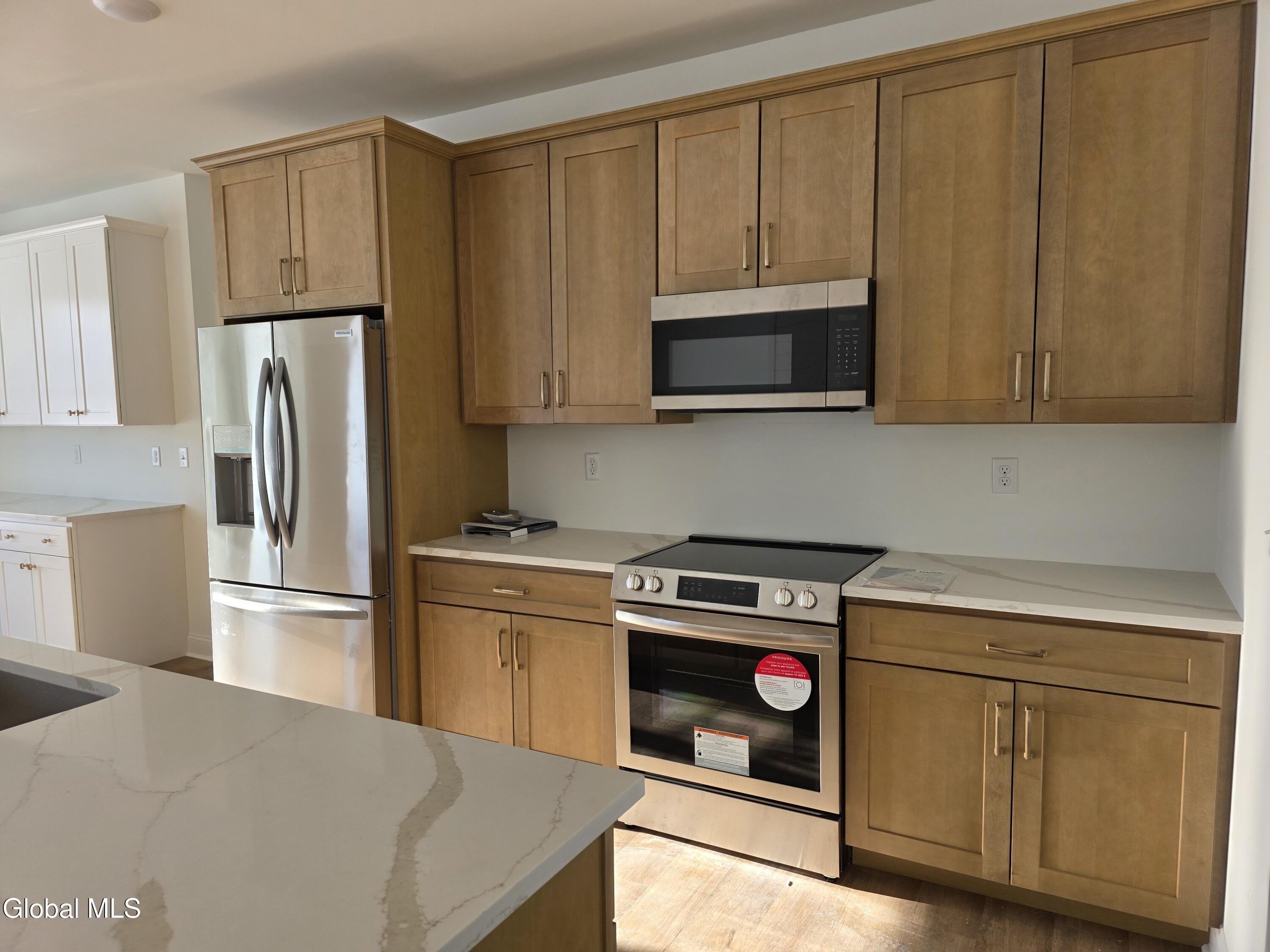 15 Eastpointe Drive Saratoga Springs NY 12866