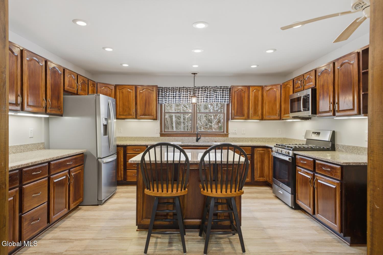 31 Dogwood Lane Pottersville NY 12860