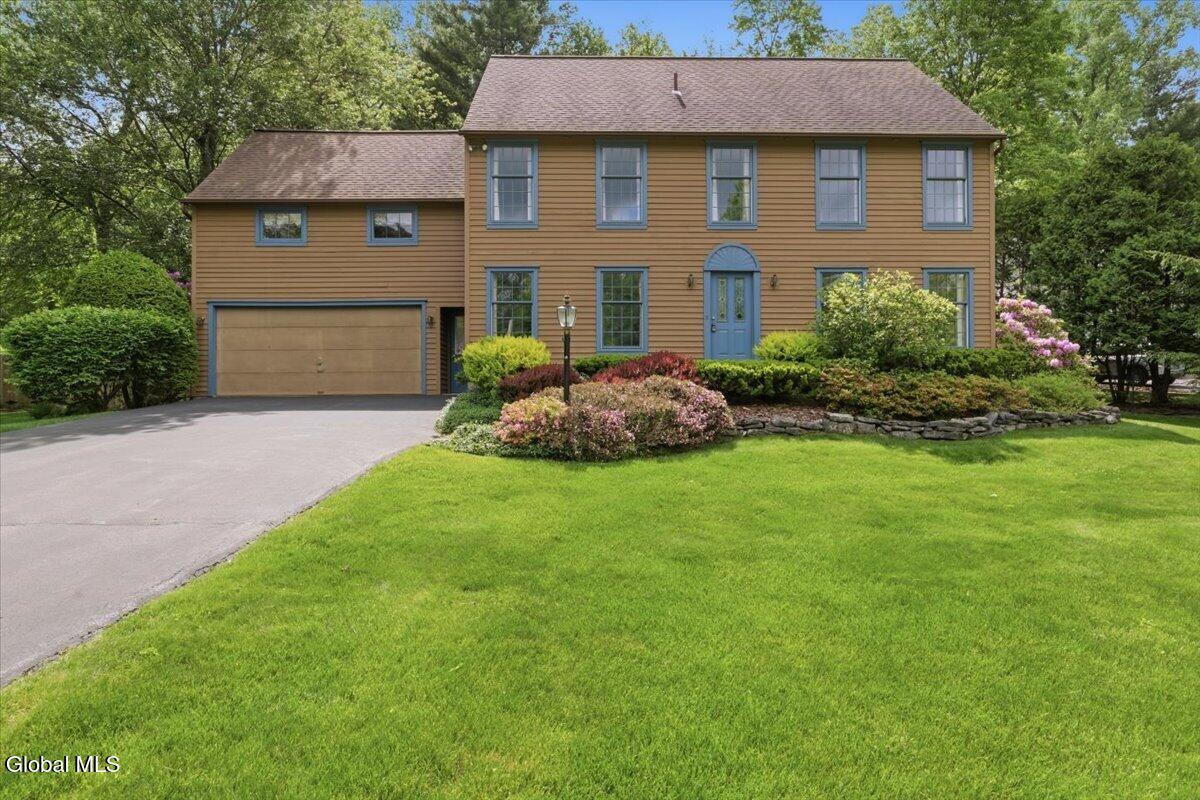 908 Mohegan Road Niskayuna NY 12309