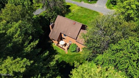 908 Mohegan Road Niskayuna NY 12309