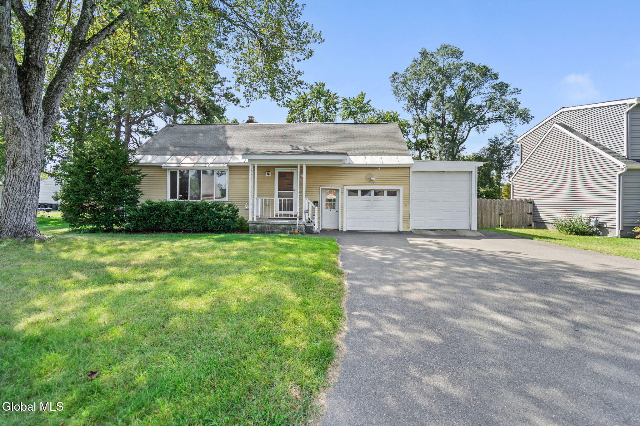 1039 Bill Road Rotterdam NY 12303