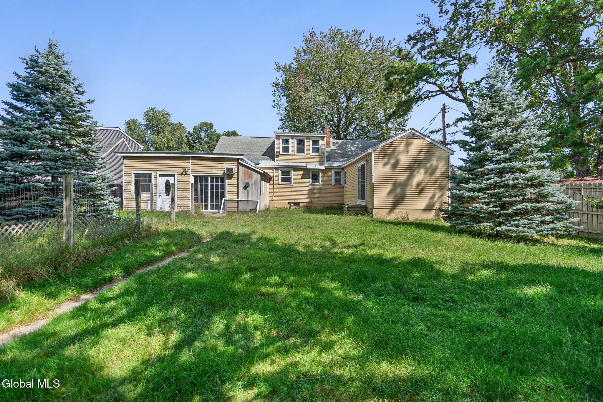1039 Bill Road Rotterdam NY 12303