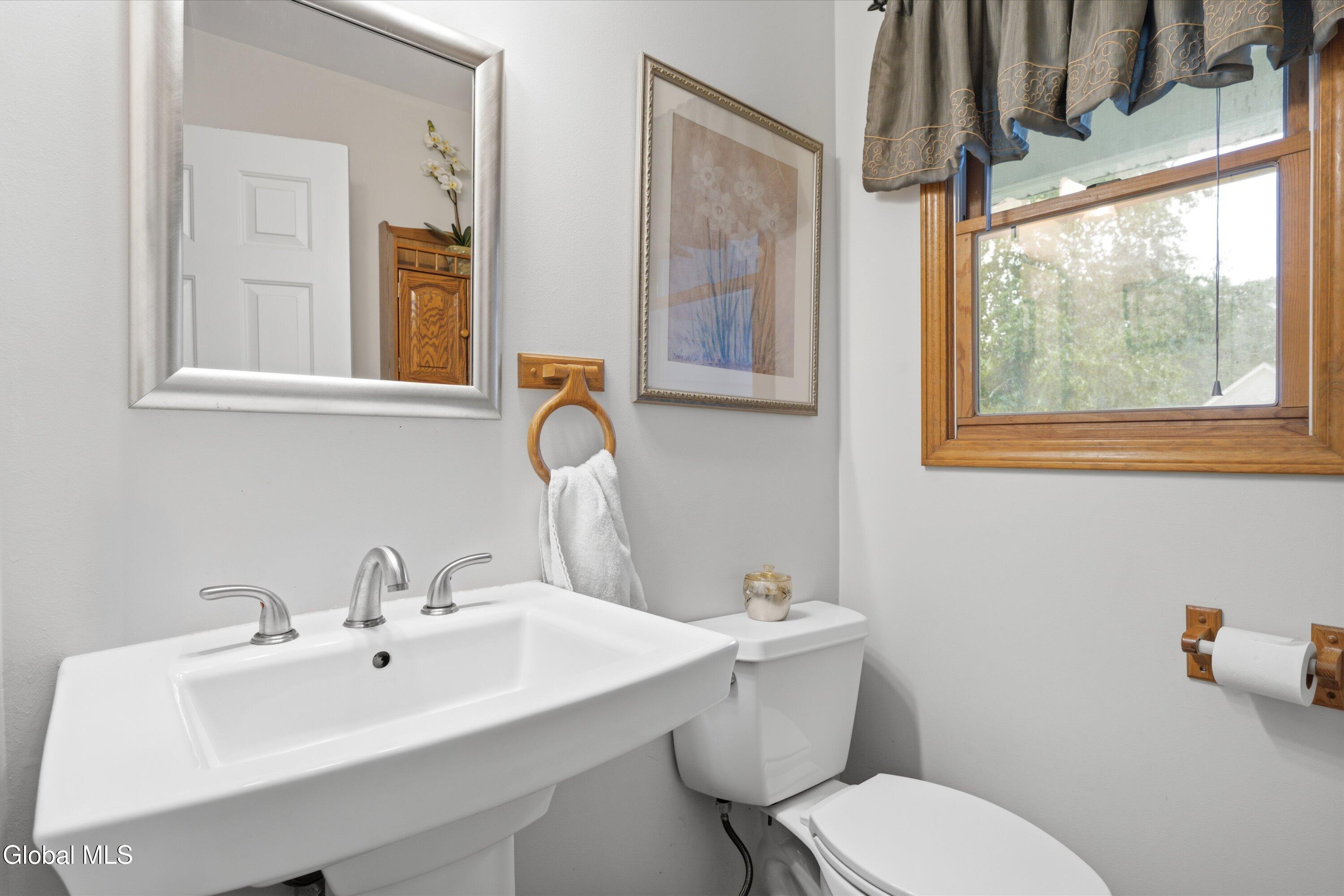 106 Halfmoon Drive Altamont NY 12009
