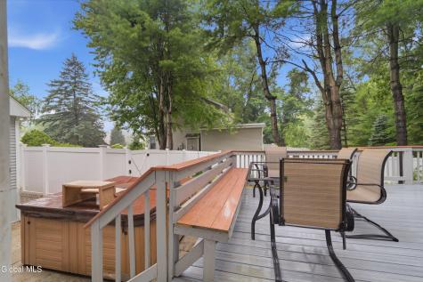 106 Halfmoon Drive Altamont NY 12009