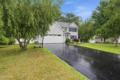 106 Halfmoon Drive Altamont NY 12009