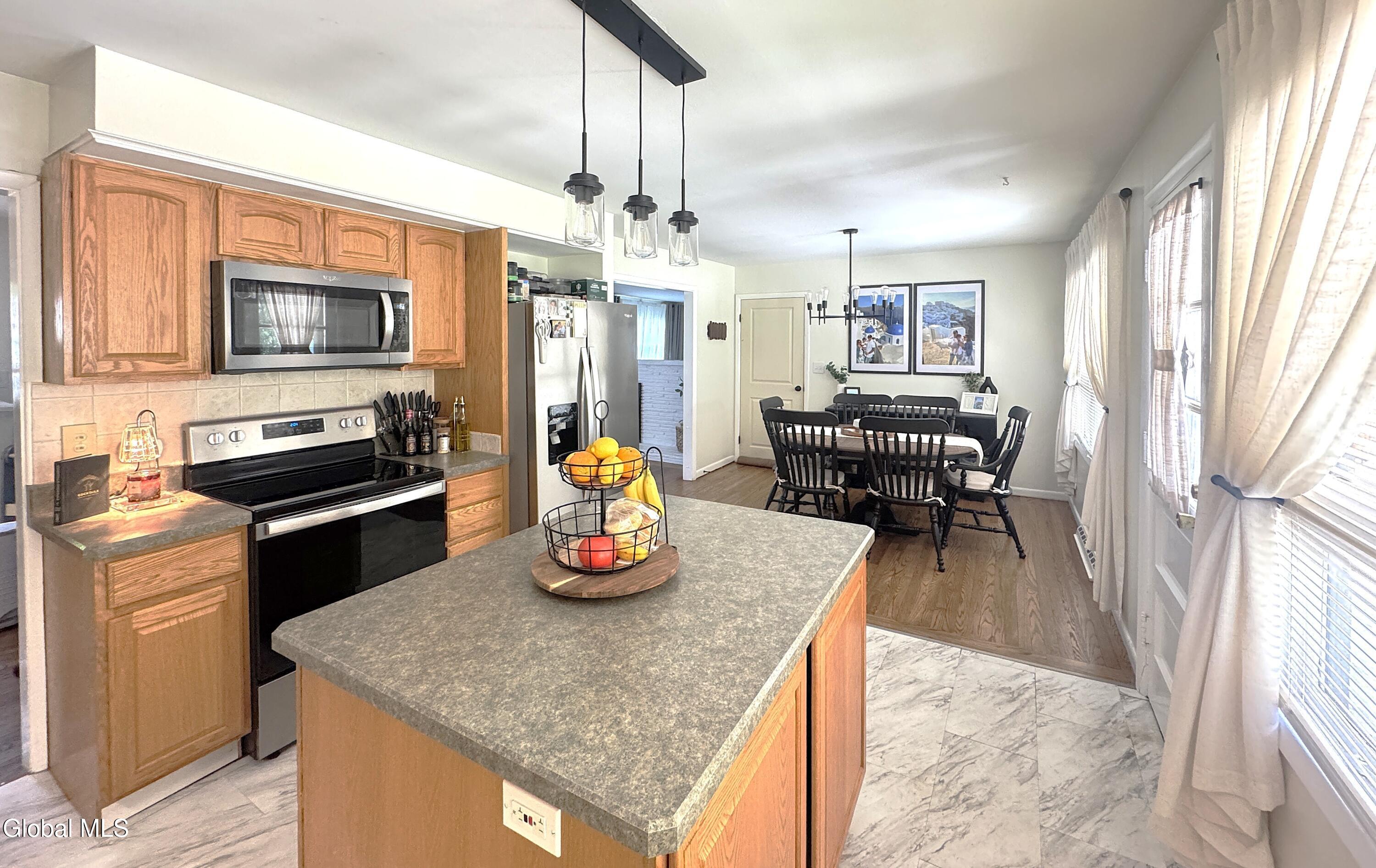 14 Rosemere Road Ballston Lake NY 12019