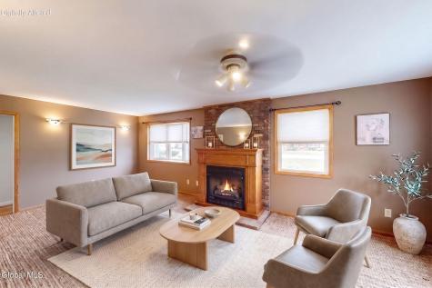 3432 Gari Lane Schenectady NY 12303