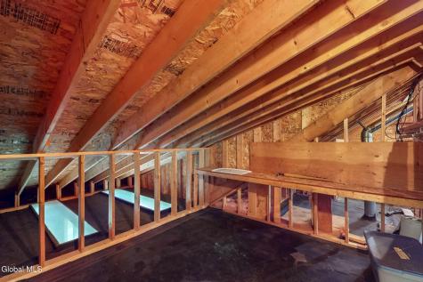 3432 Gari Lane Schenectady NY 12303
