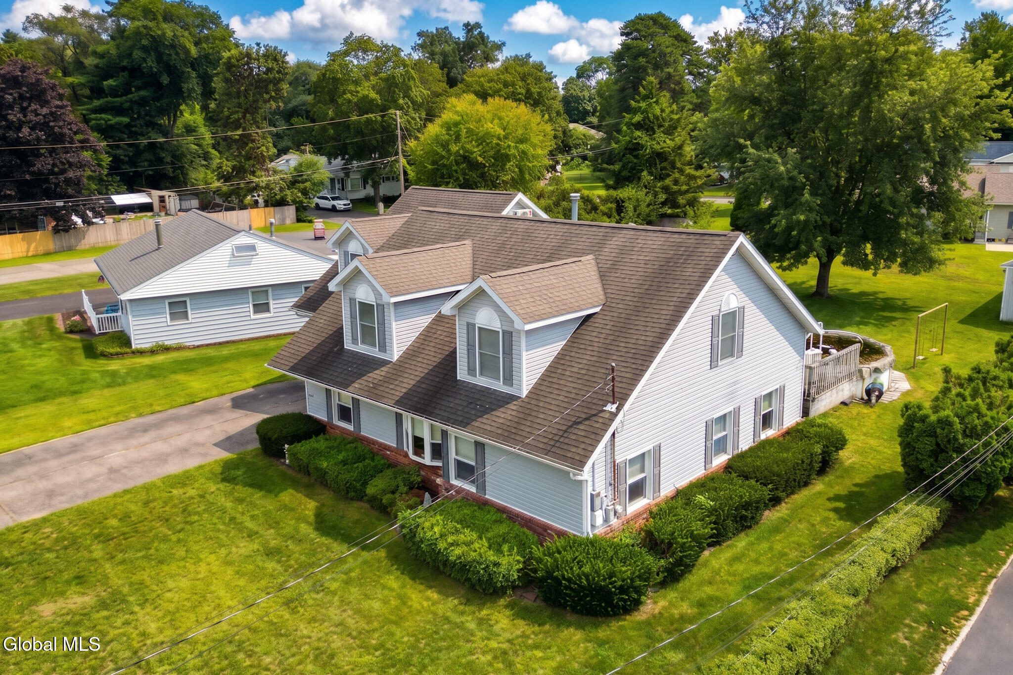 3432 Gari Lane Schenectady NY 12303