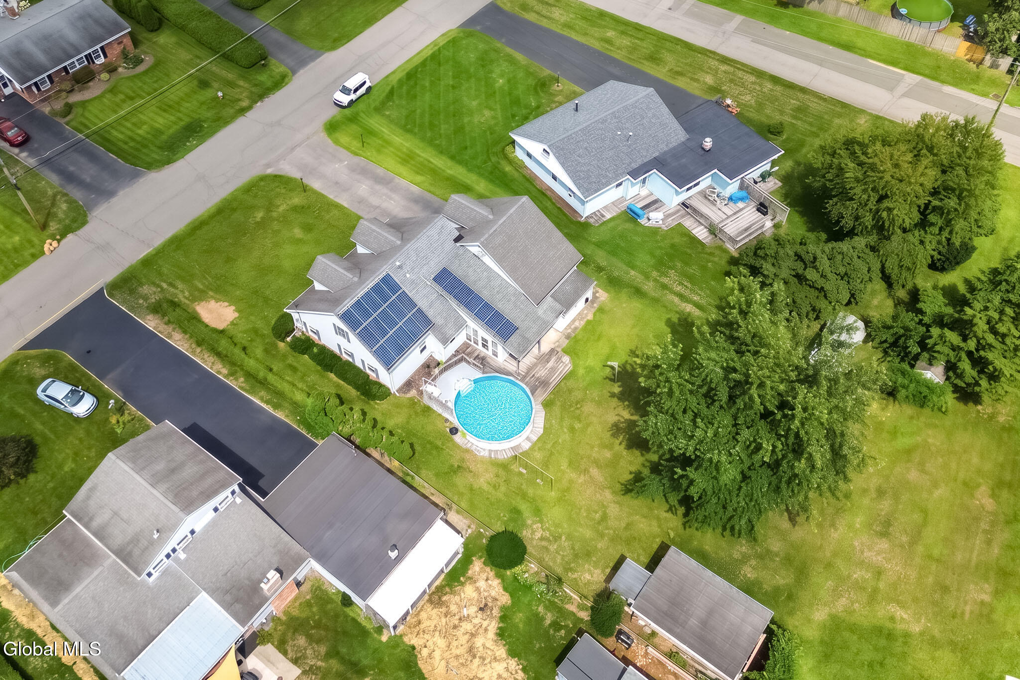 3432 Gari Lane Schenectady NY 12303