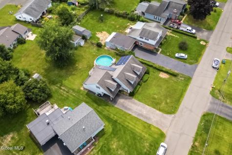 3432 Gari Lane Schenectady NY 12303