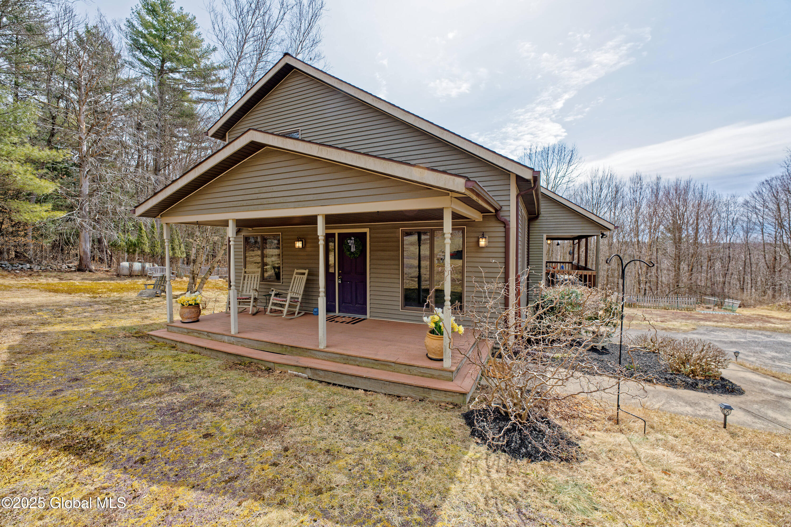 177 Hinds Road Galway NY 12074