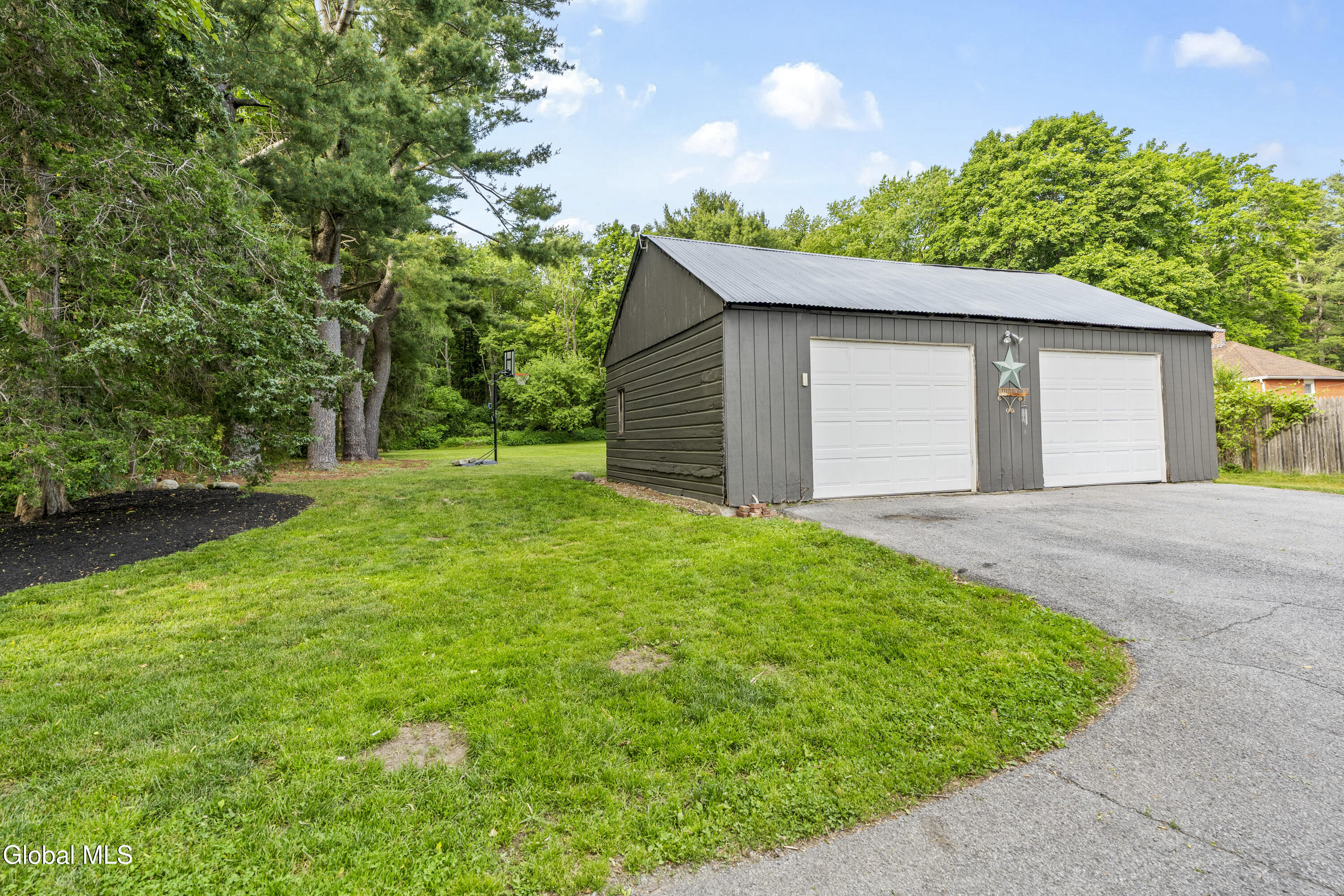 509 New York 146 Altamont NY 12009