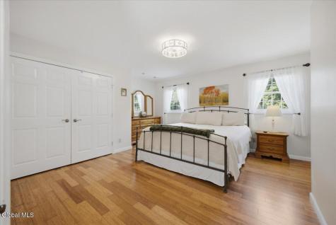 25 Pico Road Clifton Park NY 12065