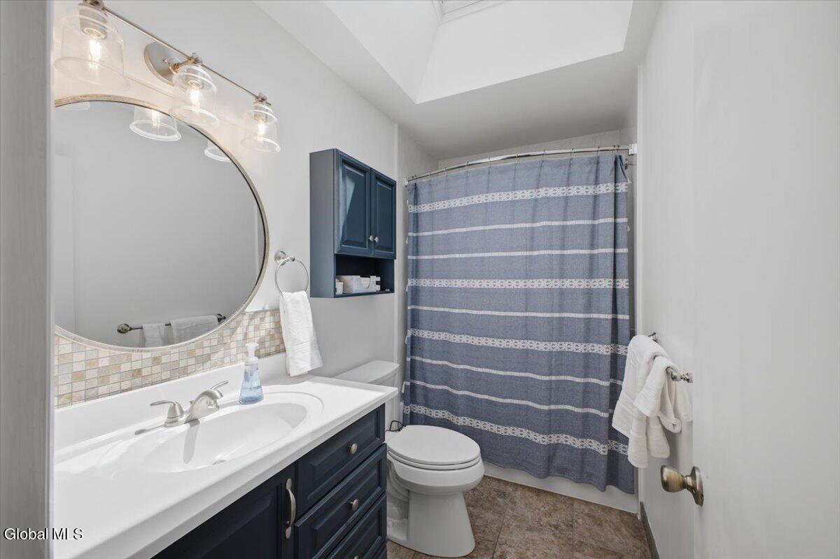 25 Pico Road Clifton Park NY 12065