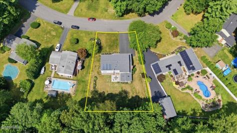 25 Pico Road Clifton Park NY 12065