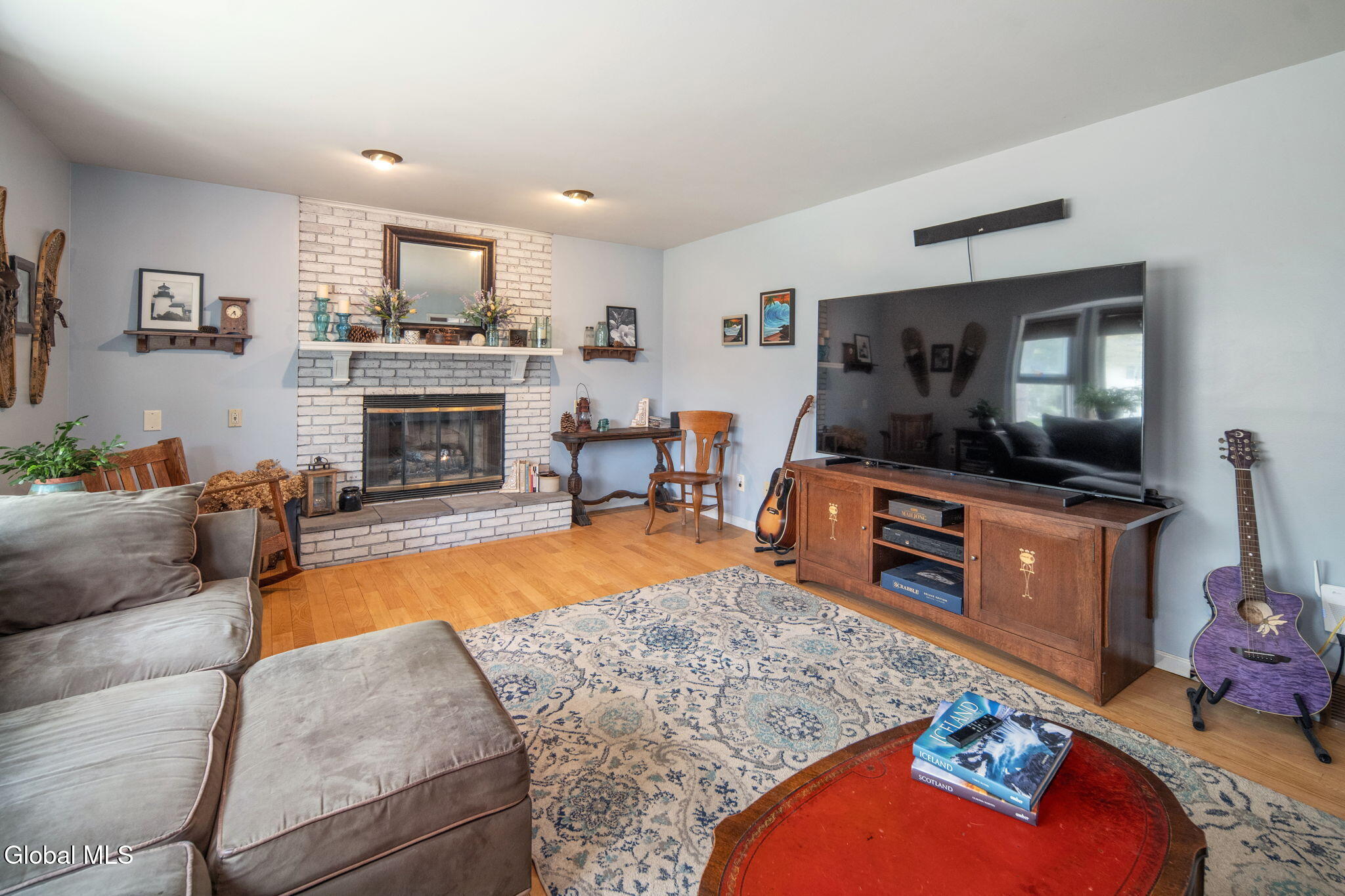 34 Axbridge Lane Delmar NY 12054