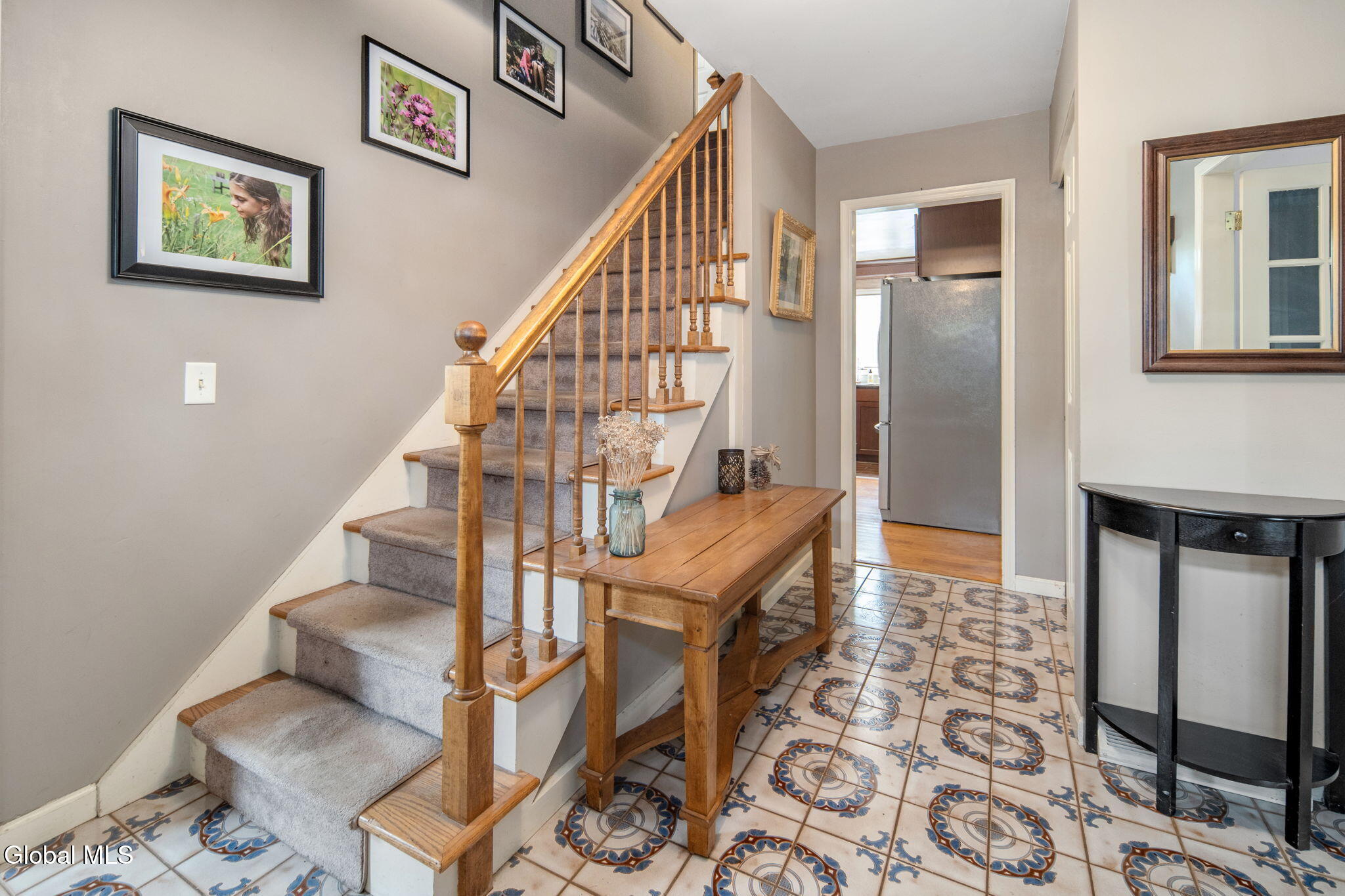 34 Axbridge Lane Delmar NY 12054