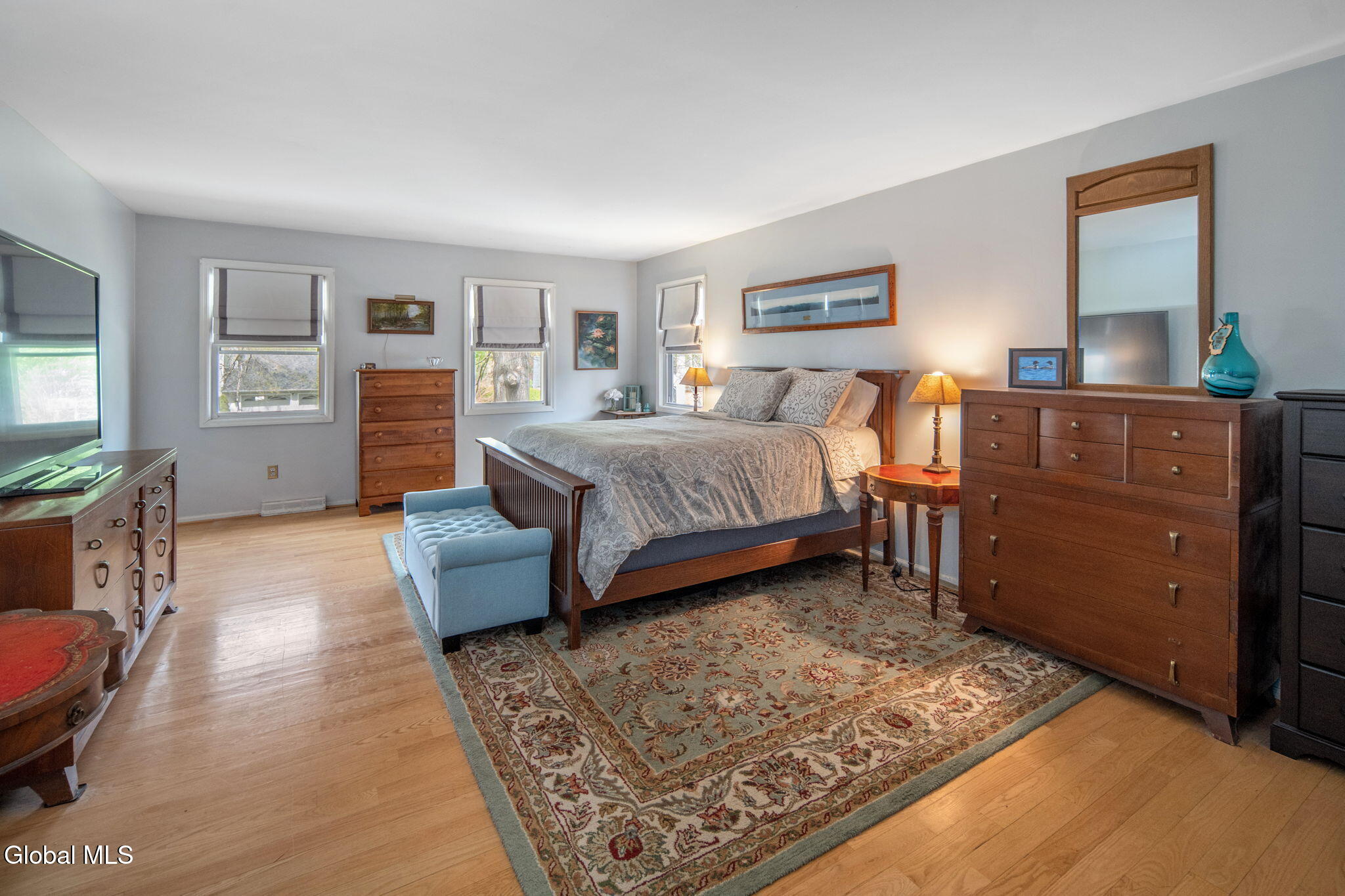 34 Axbridge Lane Delmar NY 12054