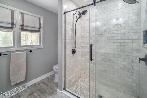 34 Axbridge Lane Delmar NY 12054