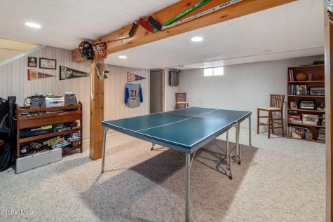 34 Axbridge Lane Delmar NY 12054
