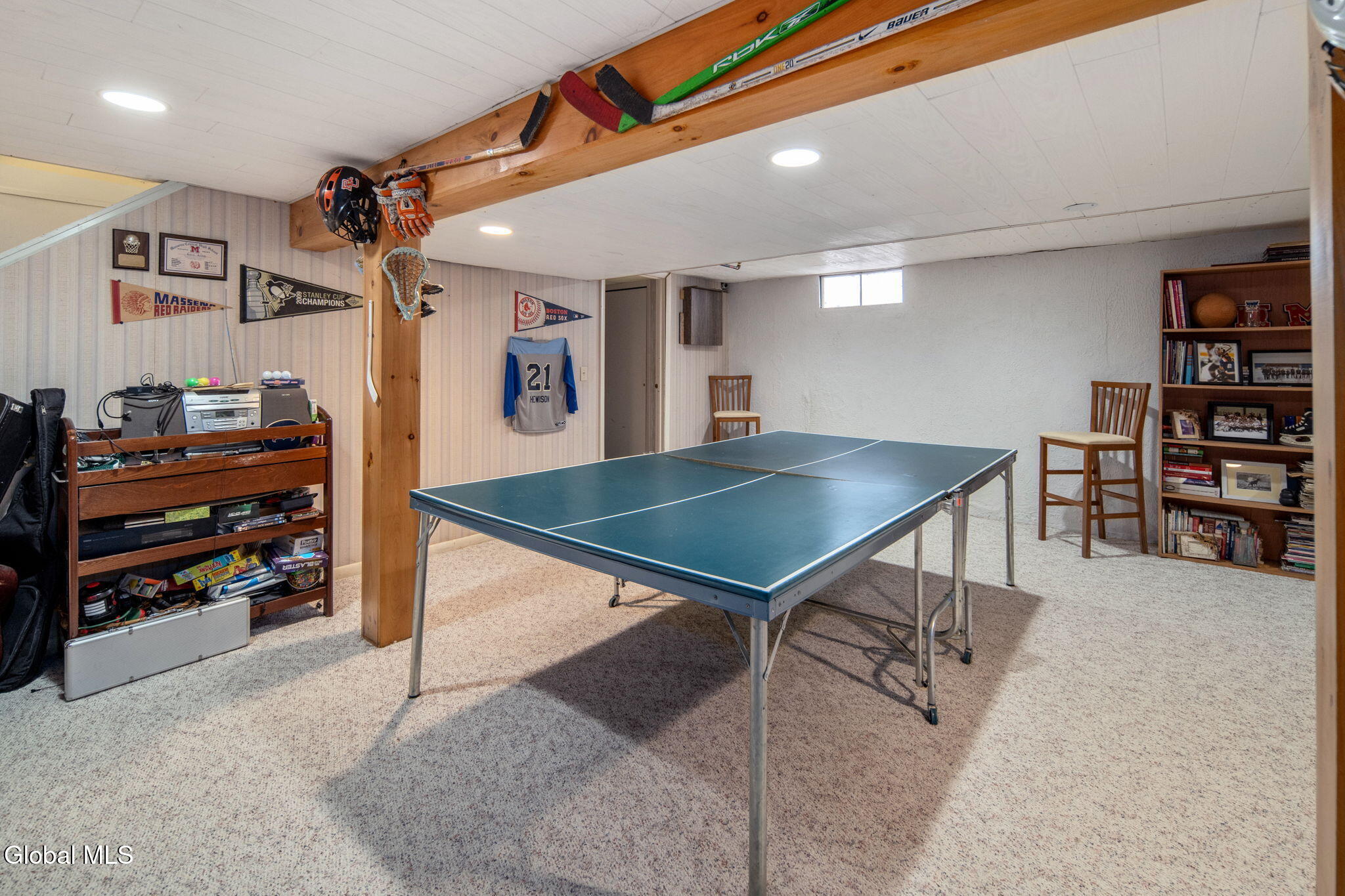 34 Axbridge Lane Delmar NY 12054