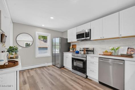1097 Church Road Glenville NY 12302