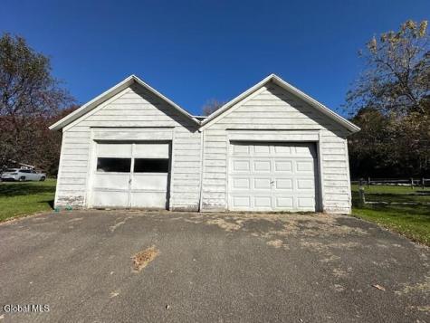 1426 Sr 143 Coeymans Hollow NY 12046