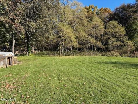 1426 Sr 143 Coeymans Hollow NY 12046