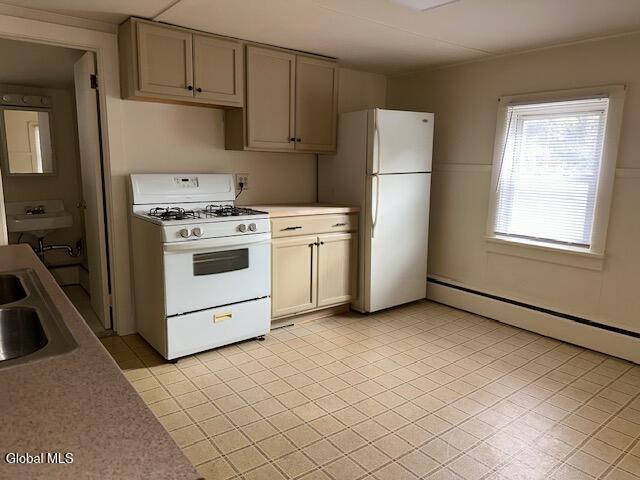 1426 Sr 143 Coeymans Hollow NY 12046
