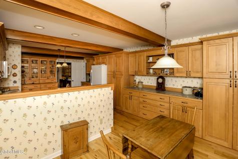 9 Patroon Place Glenmont NY 12077