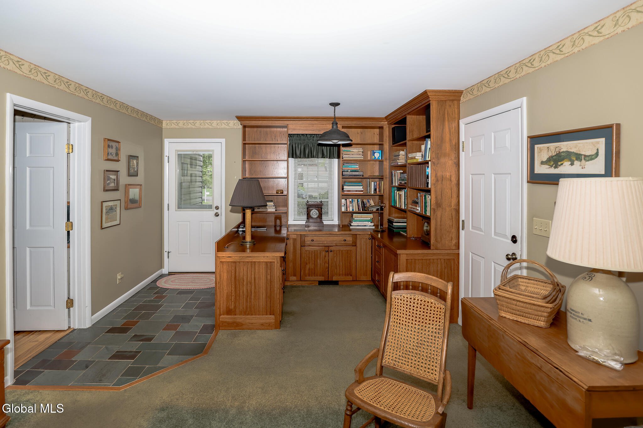 9 Patroon Place Glenmont NY 12077